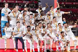 登陆入口-皇家马德里伤情更新备战国王杯今晨犹他爵士备战CBA常规赛，媒体一致点评：新疆广汇集结日战术微调(新疆男篮热身赛与美国队大打出手)