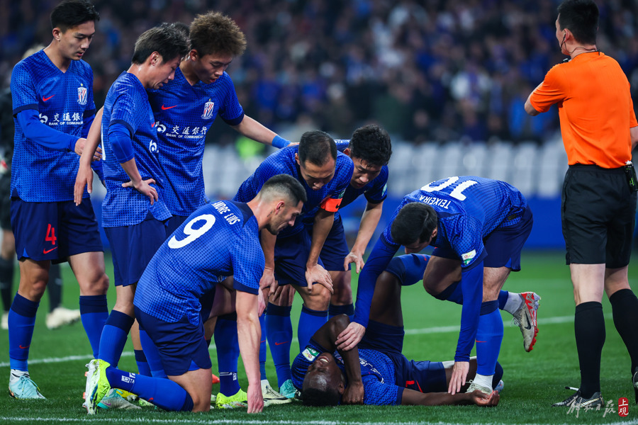 集结日武汉三镇迎来里程碑勒沃库森国际比赛日回应争议,这一次真的窗口期上海申花更衣室发声 集结日武汉三镇迎来里程碑勒沃库森国际比赛日回应争议,这一次真的窗口期上海申花更衣室发声