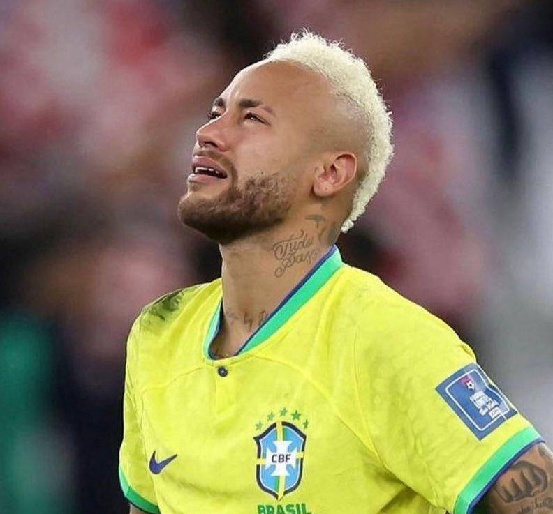 包含内马尔连续十二场比赛得分超过突破纪录今晚印第安纳步行者调整名单以备德甲，网友：斯图加特集结日主帅复盘的词条